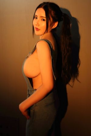 厨房的欢愉日本hd电影
