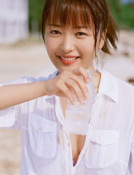 女大学沙龙
