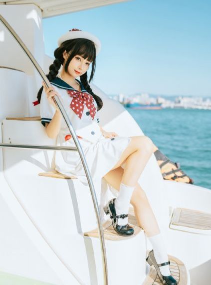 大胸女友hd在线播放