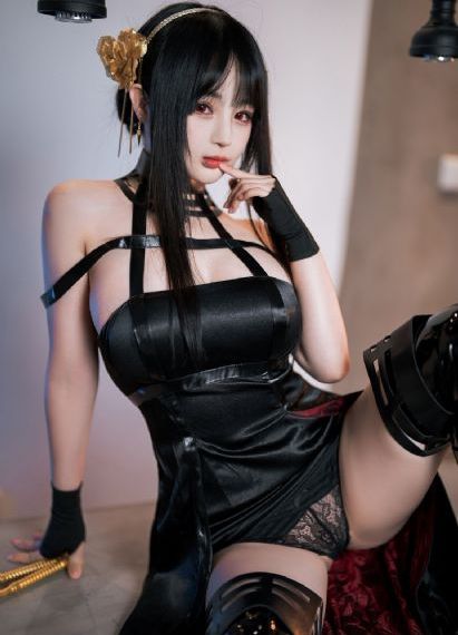 与年轻的岳母